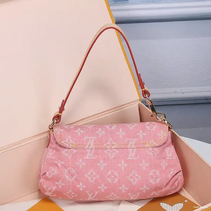Fashionrep 2112DJ0085 LV Bags 0527